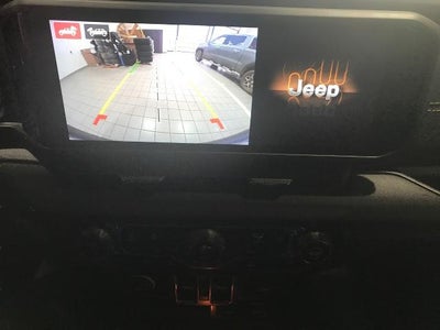 2024 Jeep Wrangler 4-Door Sahara 4x4