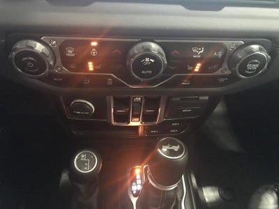 2024 Jeep Wrangler 4-Door Sahara 4x4