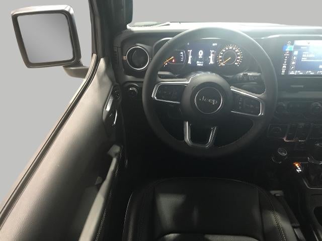 2024 Jeep Wrangler 4-Door Sahara 4x4