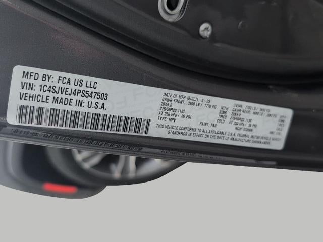 2023 Jeep Grand Wagoneer Base