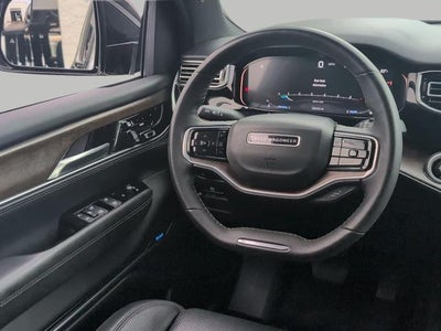 2023 Jeep Grand Wagoneer Base