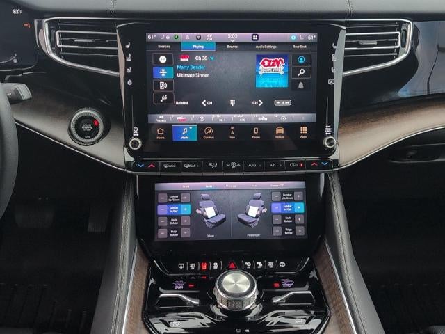 2023 Jeep Grand Wagoneer Base