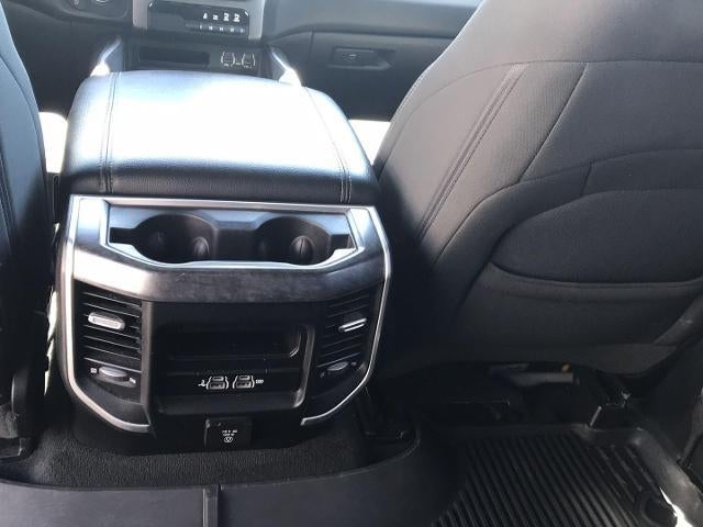 2020 RAM 1500 Big Horn Crew Cab 4x4 5'7" Box