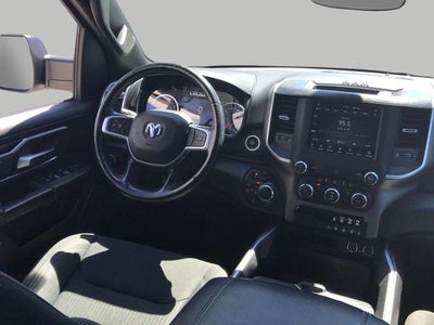 2020 RAM 1500 Big Horn Crew Cab 4x4 5'7" Box