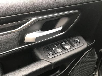 2019 RAM 1500 Big Horn/Lone Star Crew Cab 4x4 5'7" Box