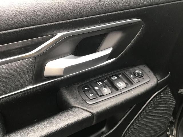 2019 RAM 1500 Big Horn/Lone Star Crew Cab 4x4 5'7" Box