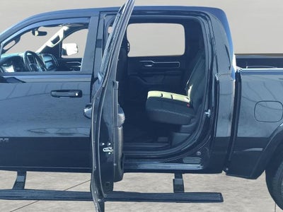 2025 RAM 1500 Big Horn Crew Cab 4x4 5'7" Box