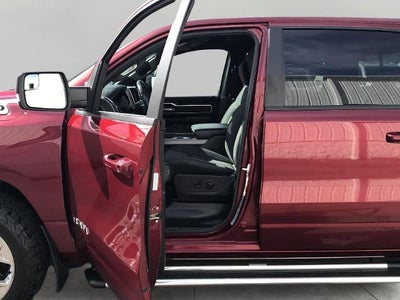 2019 RAM 1500 Big Horn/Lone Star Crew Cab 4x4 5'7" Box
