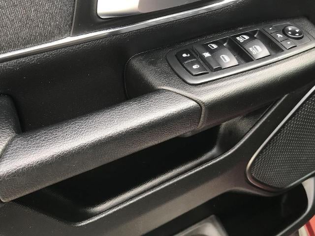 2019 RAM 1500 Big Horn/Lone Star Crew Cab 4x4 5'7" Box