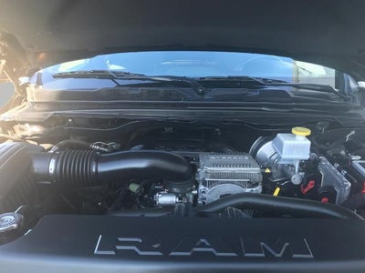 2022 RAM 1500 Big Horn Crew Cab 4x4 5'7" Box