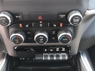 2019 RAM 1500 Big Horn/Lone Star Crew Cab 4x4 5'7" Box