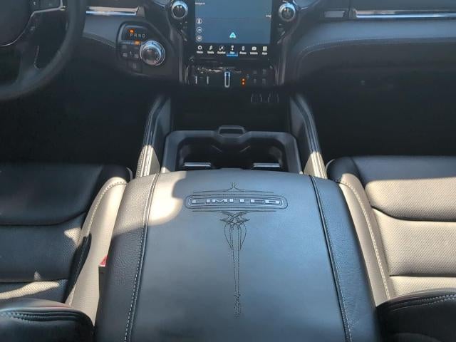 2022 RAM 1500 Limited Crew Cab 4x4 5'7" Box