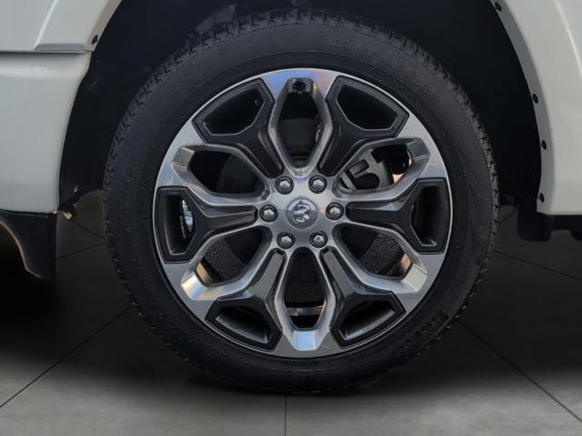 2022 RAM 1500 Limited Crew Cab 4x4 5'7" Box