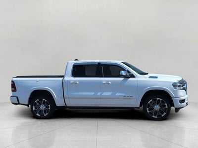 2022 RAM 1500 Limited Crew Cab 4x4 5'7" Box