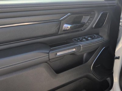 2022 RAM 1500 Limited Crew Cab 4x4 5'7" Box