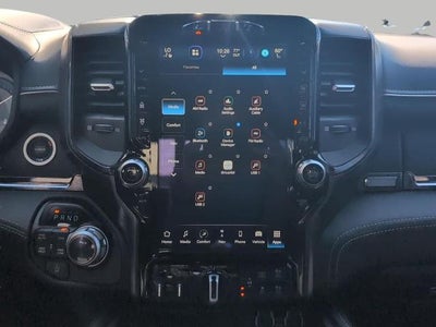 2022 RAM 1500 Limited Crew Cab 4x4 5'7" Box