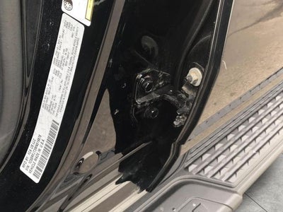 2021 RAM 1500 Laramie Crew Cab 4x4 5'7" Box