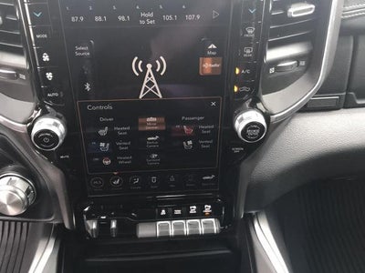 2021 RAM 1500 Laramie Crew Cab 4x4 5'7" Box