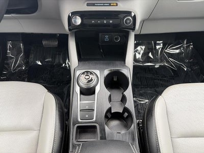 2023 Ford Escape Platinum