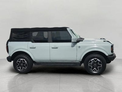 2021 Ford Bronco Base