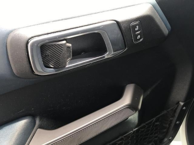 2021 Ford Bronco Base