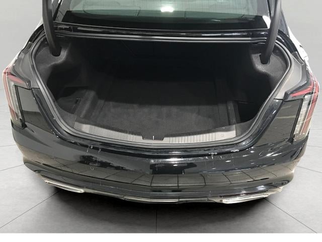 2022 Cadillac CT5 Sport