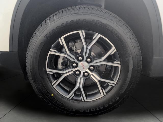 2024 GMC Acadia AT4
