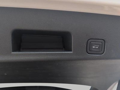2024 GMC Acadia AT4