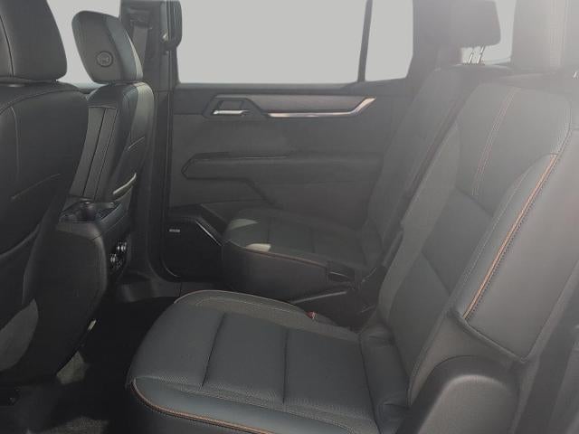 2024 GMC Acadia AT4