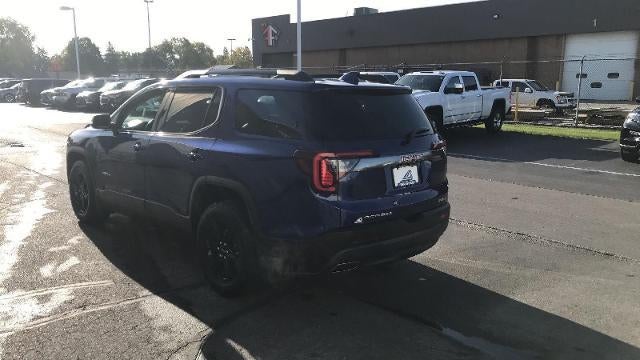2023 GMC Acadia AT4