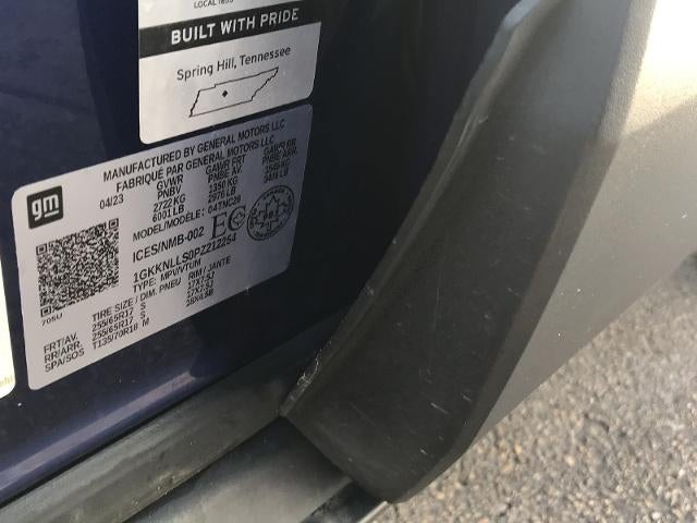 2023 GMC Acadia AT4
