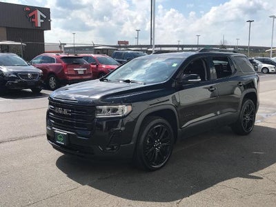 2023 GMC Acadia SLT