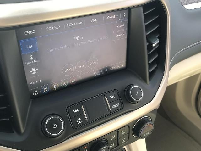 2022 GMC Acadia Denali