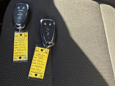 2023 Chevrolet Traverse LT Cloth