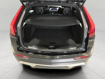 2020 Cadillac XT4 AWD Premium Luxury
