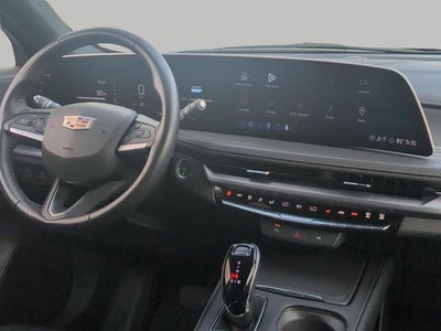 2025 Cadillac XT4 Premium Luxury