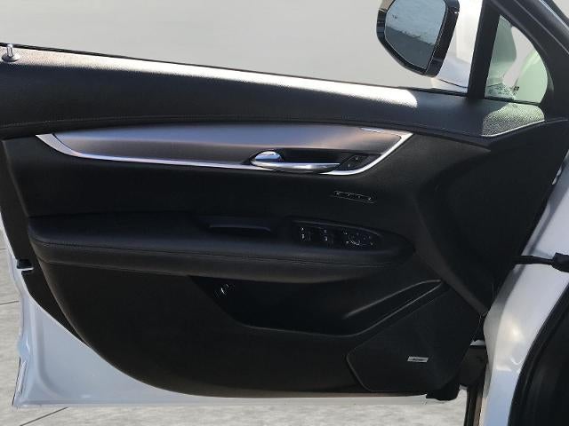 2024 Cadillac XT6 Luxury