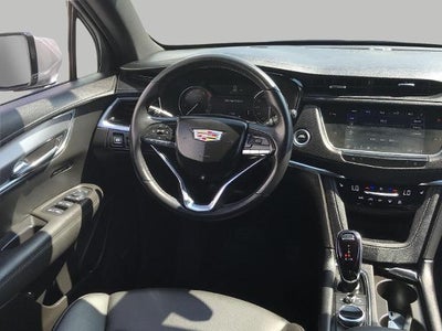 2024 Cadillac XT6 Luxury