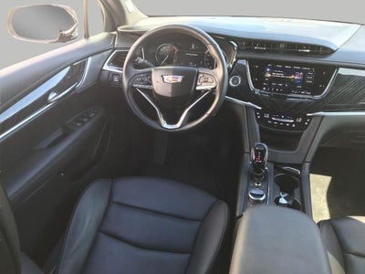 2025 Cadillac XT6 Premium Luxury