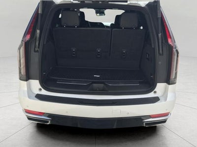 2022 Cadillac Escalade Luxury