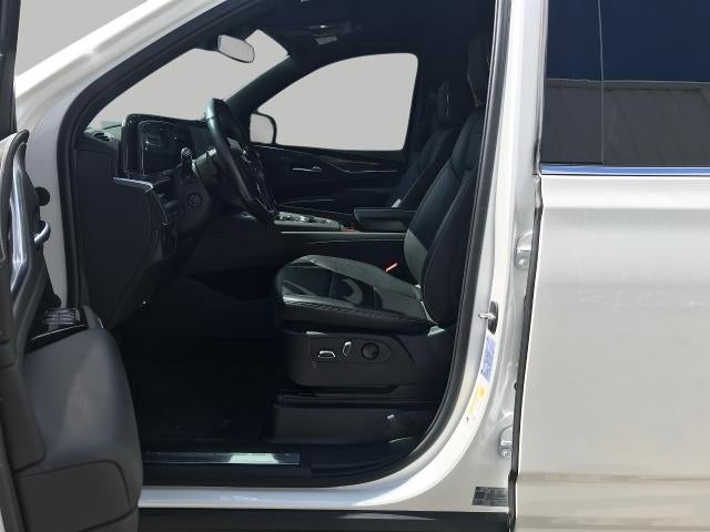 2022 Cadillac Escalade Luxury