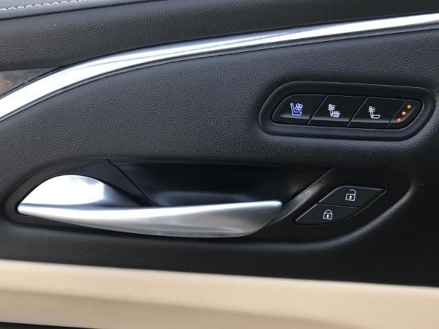 2023 Cadillac Escalade ESV Premium Luxury