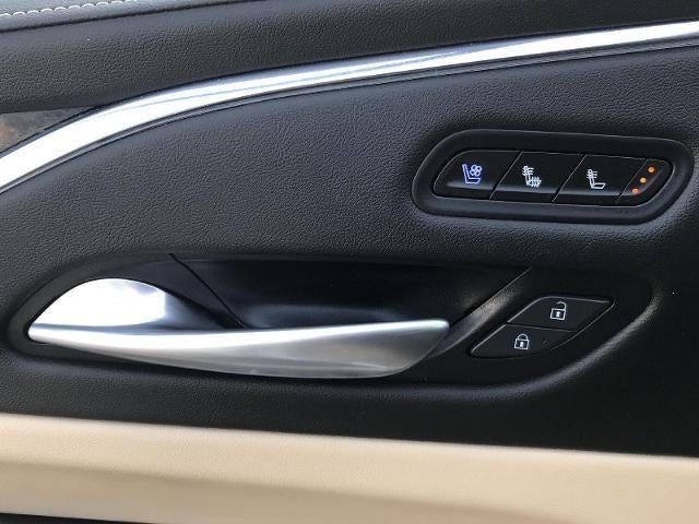 2023 Cadillac Escalade ESV Premium Luxury