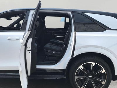 2026 Cadillac ESCALADE IQ Sport
