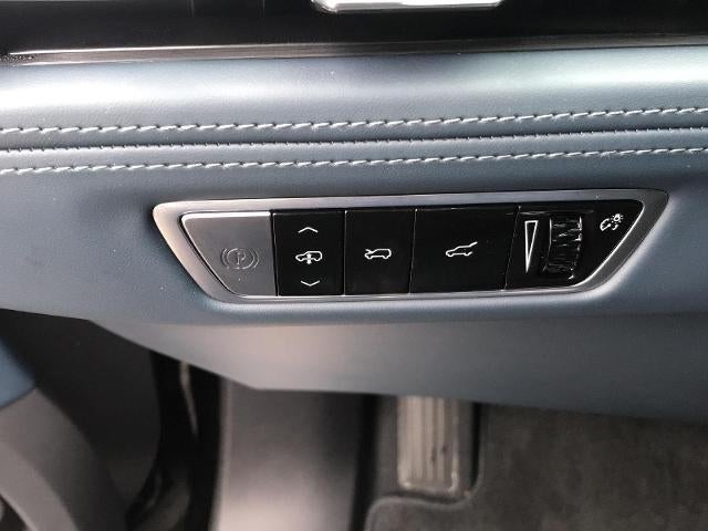 2025 Cadillac ESCALADE IQ Sport 2