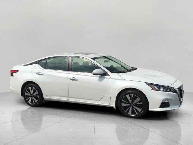 2022 Nissan Altima SV Intelligent AWD