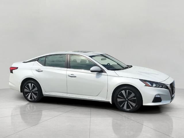 2022 Nissan Altima SV Intelligent AWD
