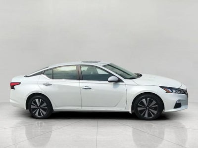 2022 Nissan Altima SV Intelligent AWD