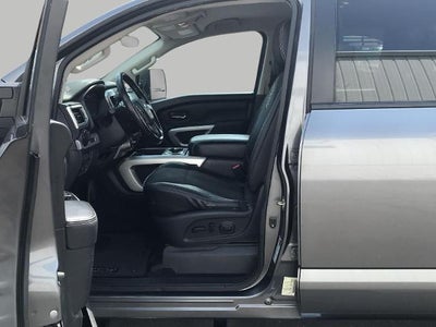 2019 Nissan TITAN PRO-4X