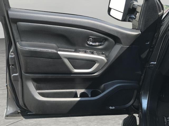 2019 Nissan TITAN PRO-4X